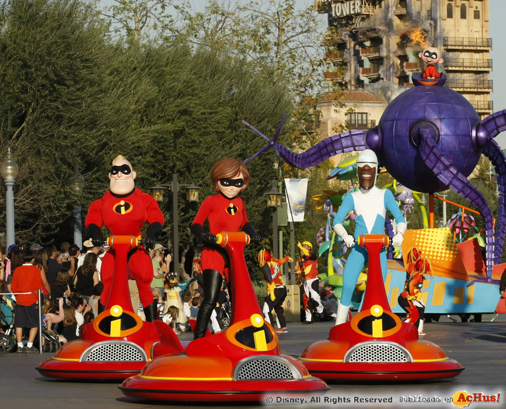 Imagen de Disney California Adventure Park  Pixar Play Parade