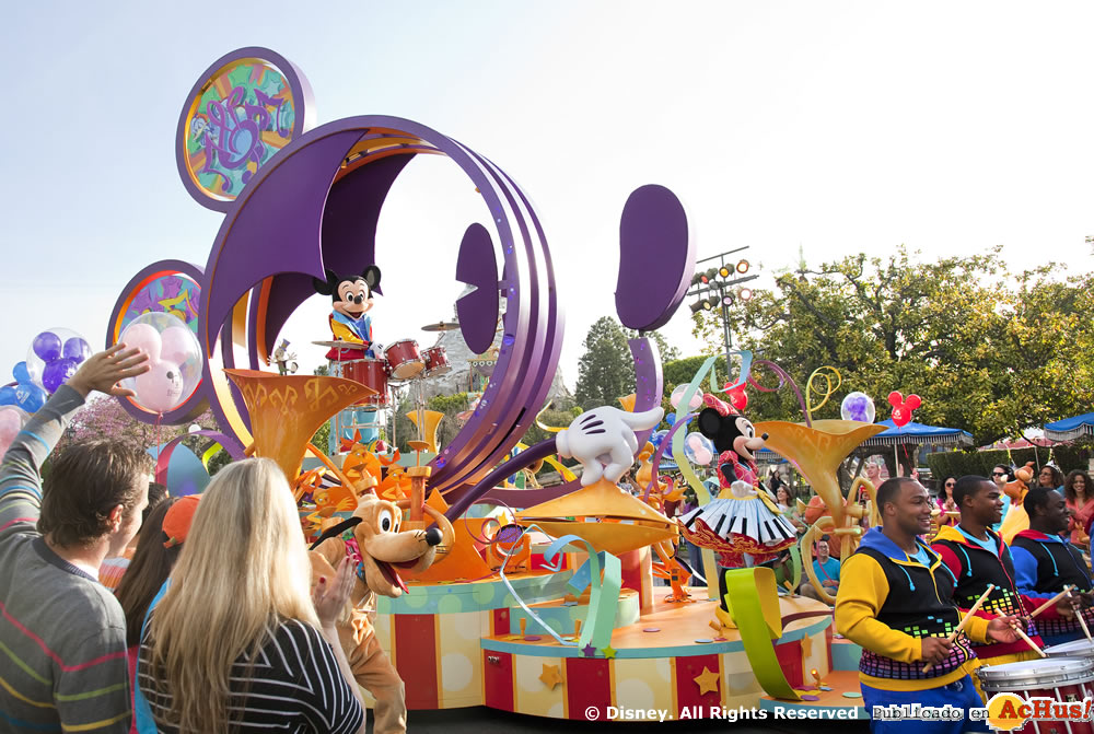 Imagen de Disneyland California  Mickeys Soundsational Parade 2