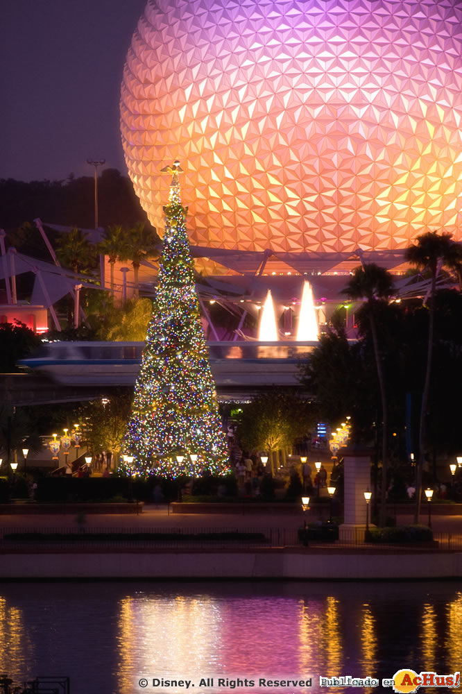 Imagen de Parque Temático Epcot  The giant Christmas