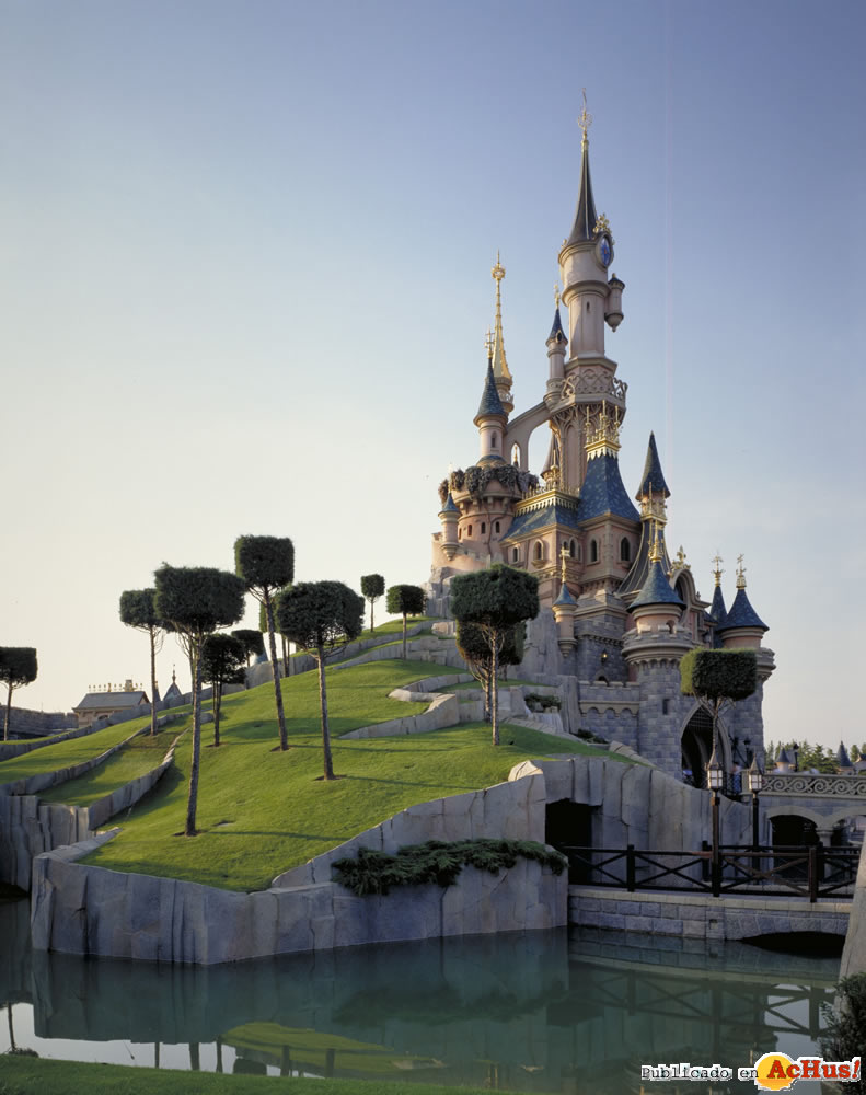 Imagen de Disneyland Paris  Sleeping Beauty Castle